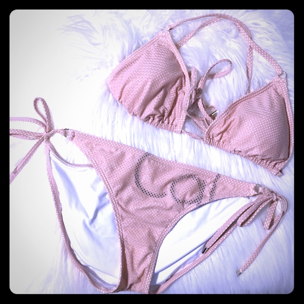Calvin Klein Bikini NWOT size Medium
